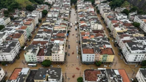 Enchente em grande cidades